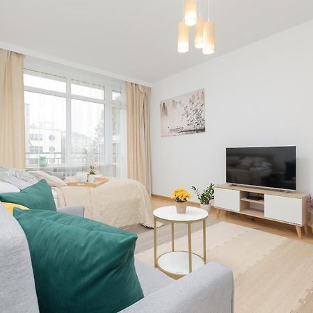 Bright Apartment Warsaw Srodmiescie By Noclegi Renters Exteriör bild